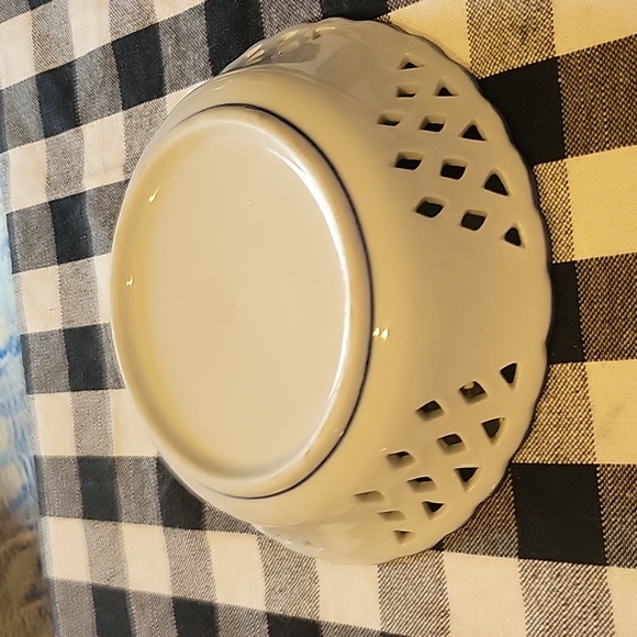 Vintage Asian Pierced fruit bowl/ Sieve,Small for cherries,plums.EUC - Picture 2 of 6